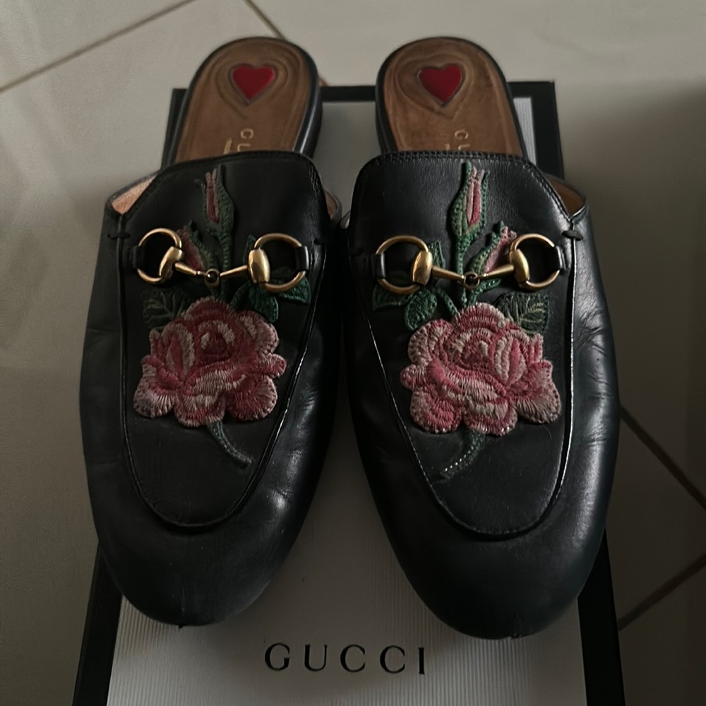 Gucci Princetown Slipper w/ Flower
